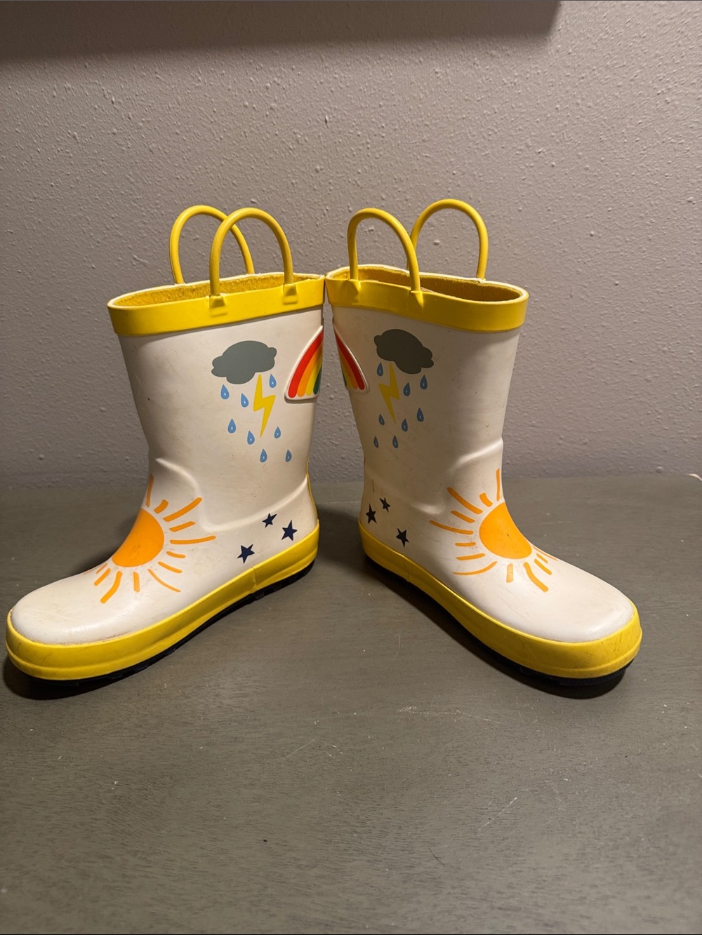 Cat & Jack Kids Yellow & White Rain Boots with Sun and Rainbow Graphics size 12 - Picture 7 of 7